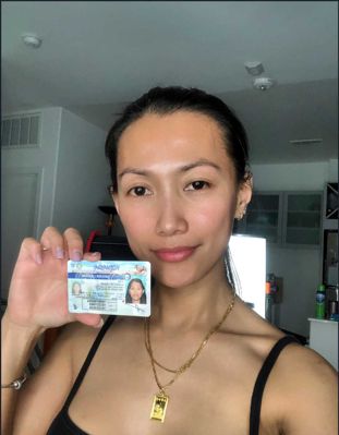 美国驾驶证-正反+手持